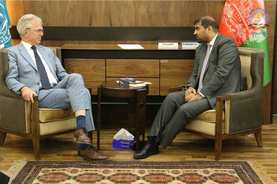 وزیر معارف با سفیر هالند در افغانستان دیدار و گفت‌وگو کرد