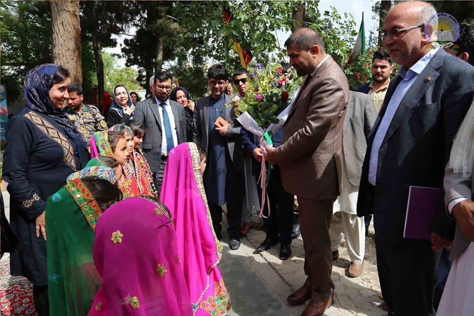 همگام با وزیر معارف در هرات/20