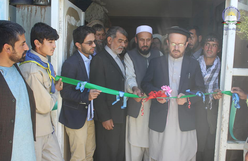 د ګل اقای شهید عالي لېسه کې کمپیوټر لب فعال شو