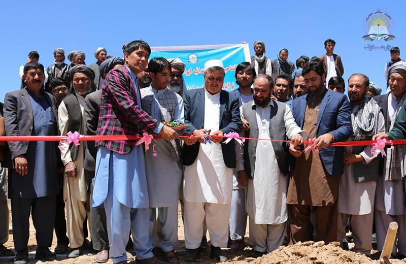 غزني کې د یولومړنې ښوونځي د جوړېډو چارې پیل شوې