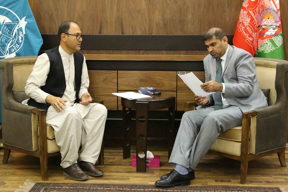 دکتر بلخی از معارف دوستی بزرگان هلمند قدردانی کرد