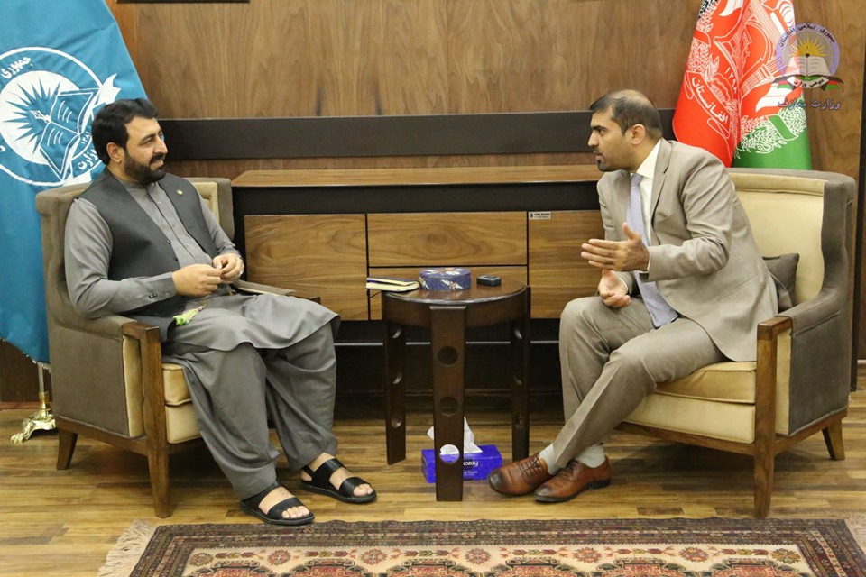 مشکلات معارف قندهار در دیدار دکتر "بلخی" و "حیات الله حیات" بررسی شد