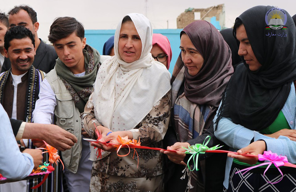 غزني کې د یو ښوونځي د جوړېدو چارې پیل شوې