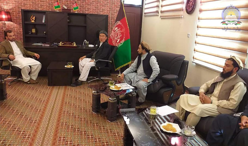 د لغمان د ښوونکو د ښار ګوټي د ستونزو په تړاو د پوهنې وزارت د پلاوي سفر