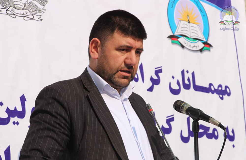 نخستین دور فراغت شاگردان لیسه مومن آباد ولایت تخار