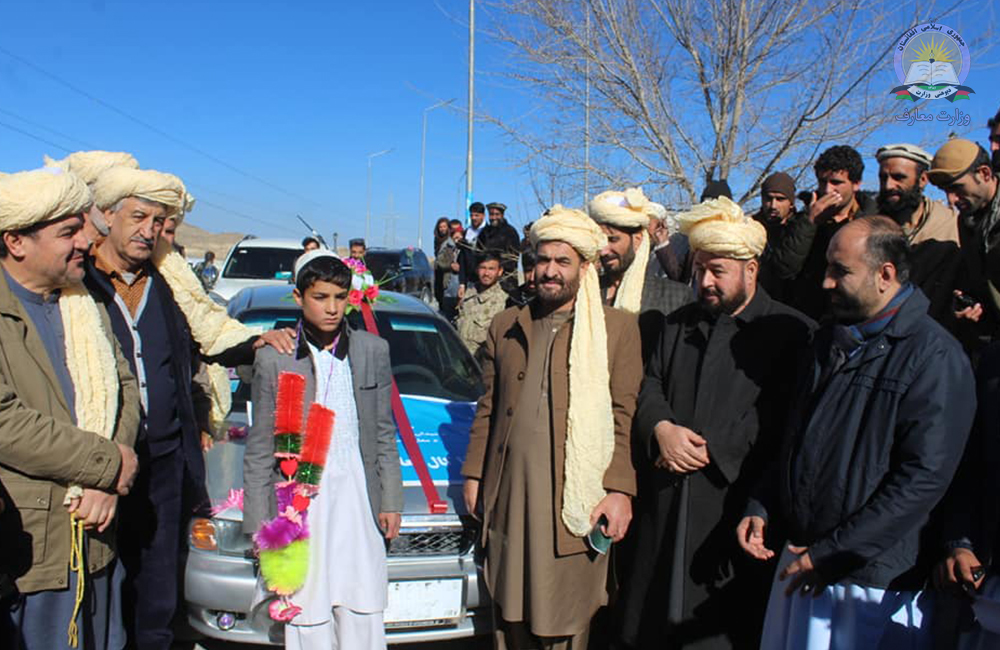 په میدان وردک ولایت کې د ۷۰ زره زده کوونکو تر منځ د معارف ستوري سیالۍ ګتونکي وستایل شول