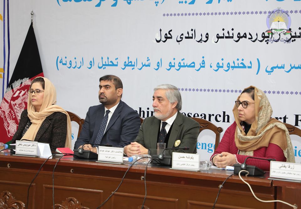 وزیر معارف از اختصاص شمار زیادی از مکاتب برای دختران در برنامه اعمار ۶ هزار باب مکتب خبر داد