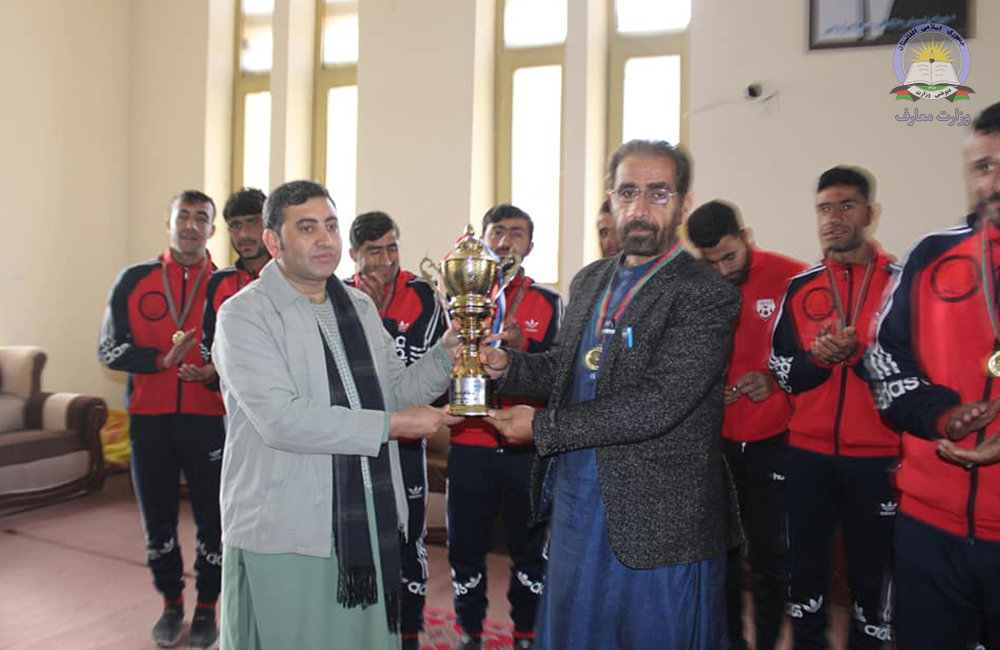د هلمند د پوهنې ریاست فوټبال لوبډلې د ټول هیواد په کچه دوهم مقام خپل کړی