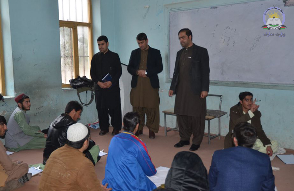 د کندهار ولایت په ښوونځیو کې د څلور نیم میاشتنی ازموینو لړی پیل شوه