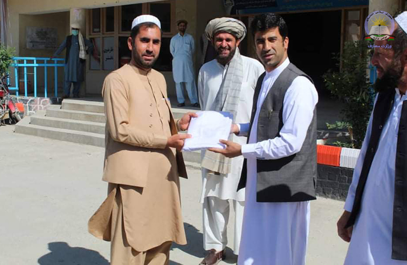 د "زده کړې په کور کې" برنامې ښوونکي وستایل شول