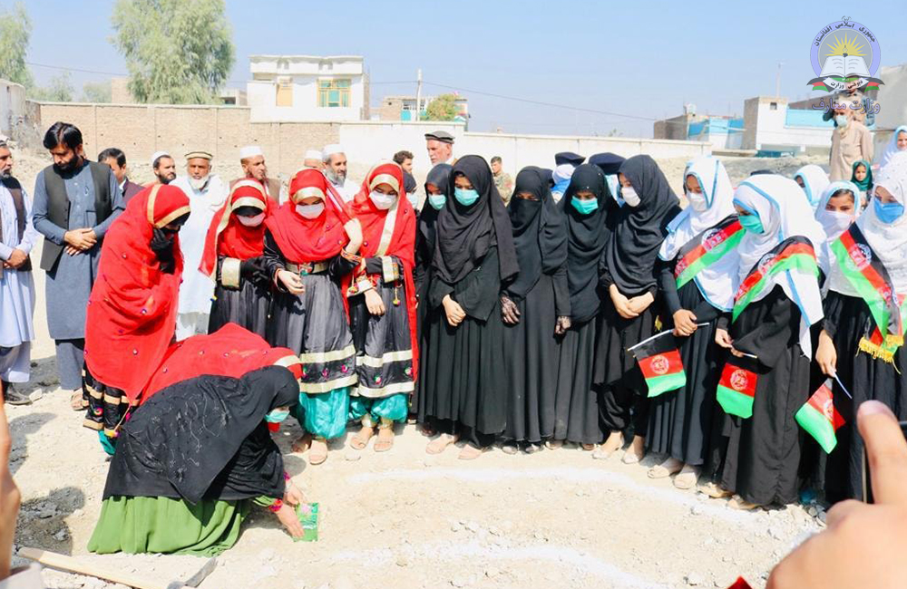 په ننګرهار کې کې د ۱،۳۲۸،۰۰۰ ډالرو په ارزښت دوو ښوونځيو ته نوې ودانۍ جوړېږي