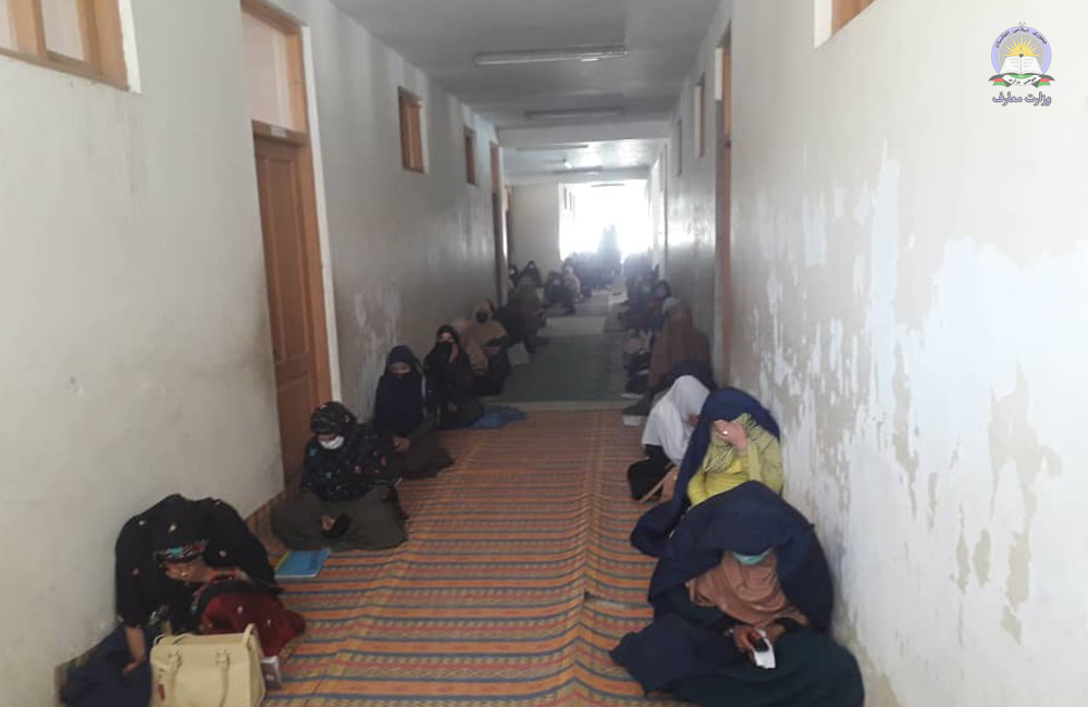 لغمان کې د لیک لوست زده کړو دکورسونو لپاره ښوونکي ګمارل کېږي