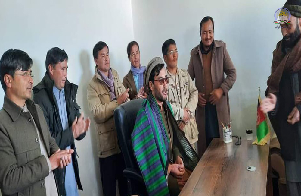 آمرین معارف ولسوالی‌های اشترلی و ناوه‌ میش ولایت دایکندی معرفی گردیدند