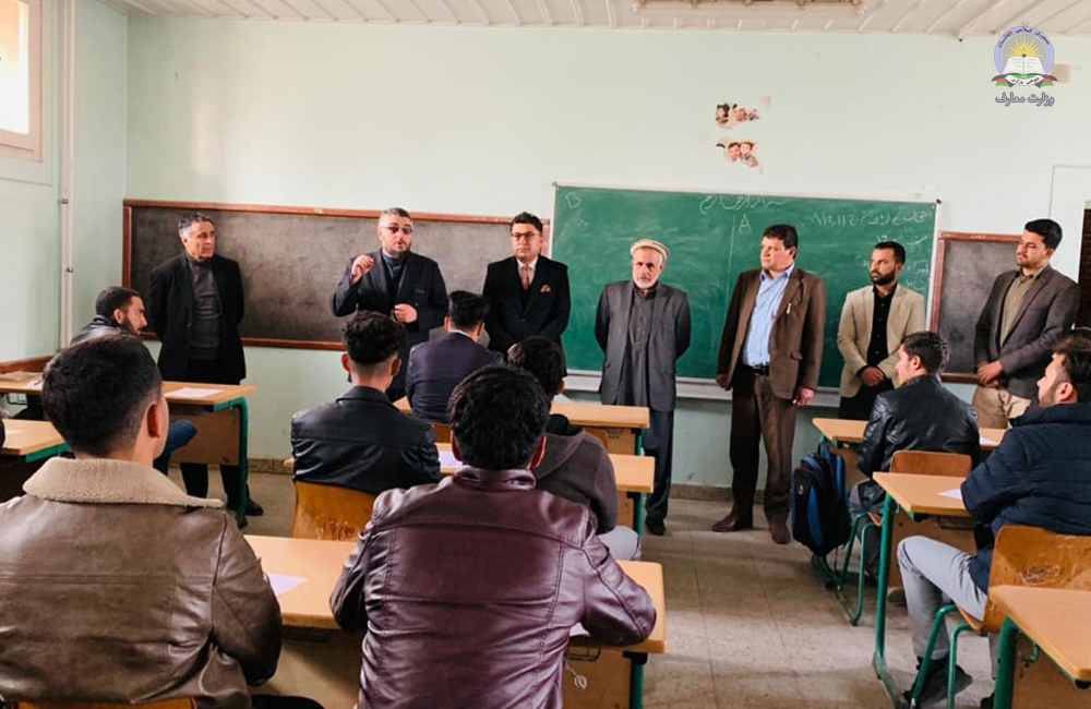 په کابل ښار کې د ۱۳۹۹ ښوونیز کال، کلنۍ آزموینې پېل شوې