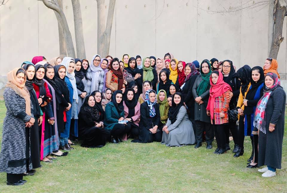 \زنان معماران واقعی جامعه هستند.