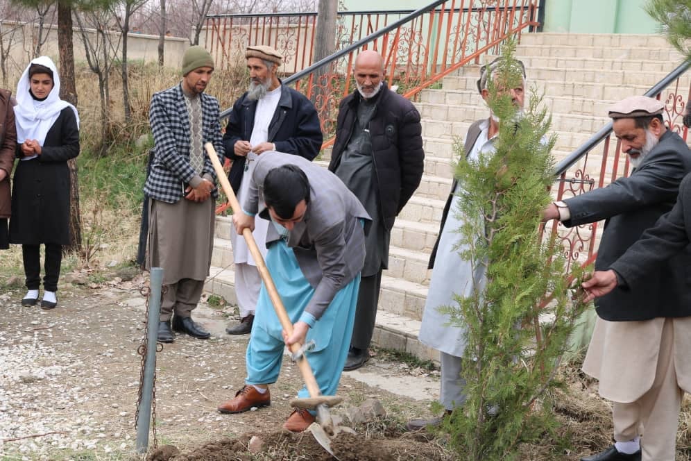 کمپاین نهال شانی در مکاتب ولایت کابل