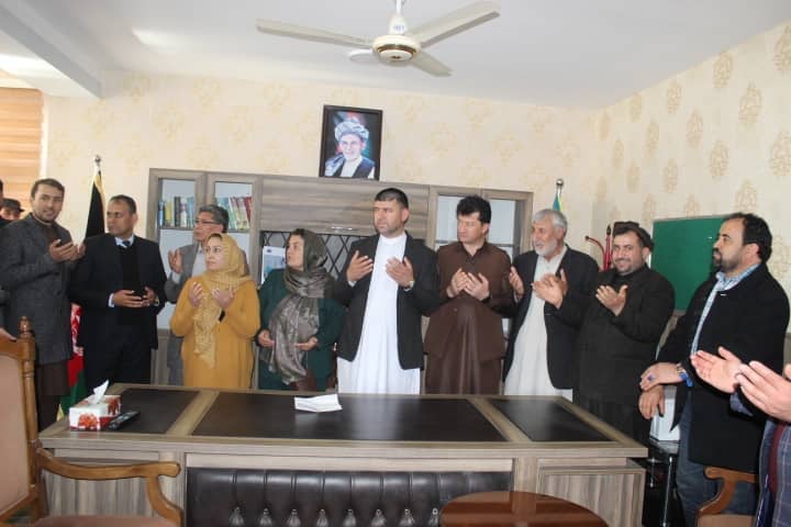 رئیس معارف ولایت بدخشان معرفی و رسماً به کار اش آغاز نمود