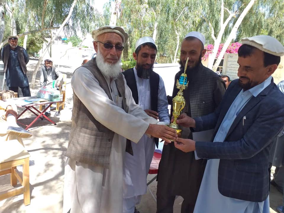 د لغمان ولایت ښوونځیو کې د زده کوونکو ترمینځ علمي سیالۍ تر سره شوې