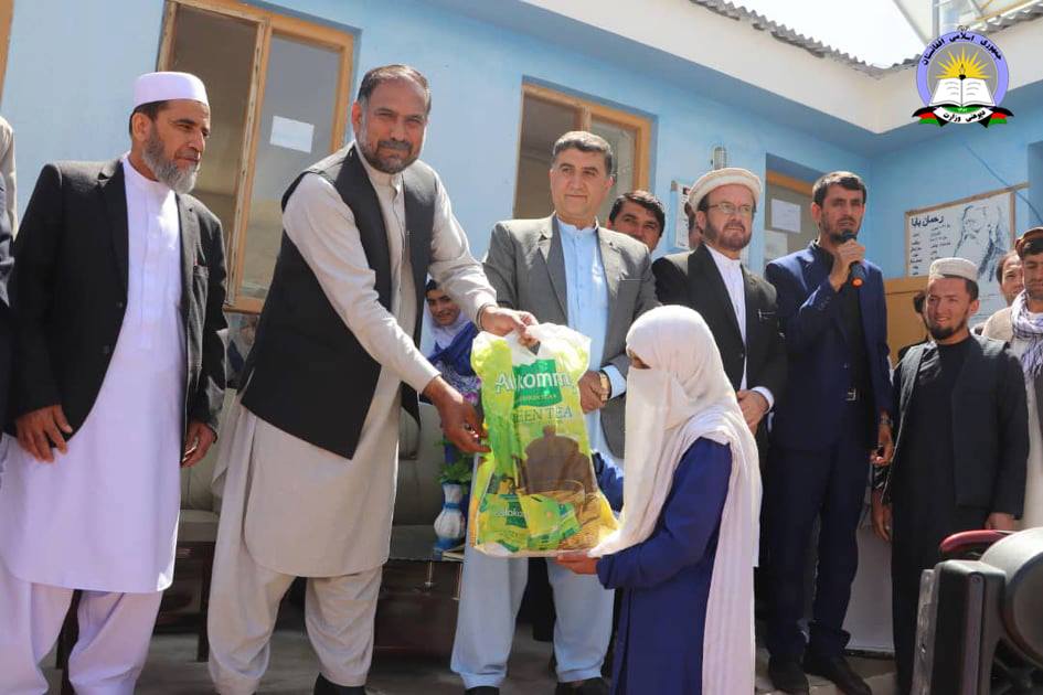 مساعدت شورای مردمی هوفیان شریف