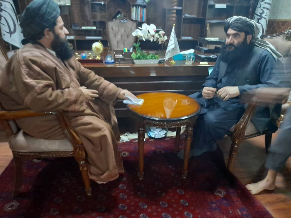 دیدار والی بغلان با رئیس معارف آن ولایت 