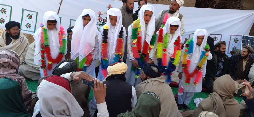 دستار بندی ۶ طلاب در ولایت لغمان