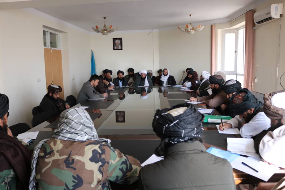 جلسه اداری ریاست معارف ولایت غزنی با آمران معارف  ولسوالی های این ولایت