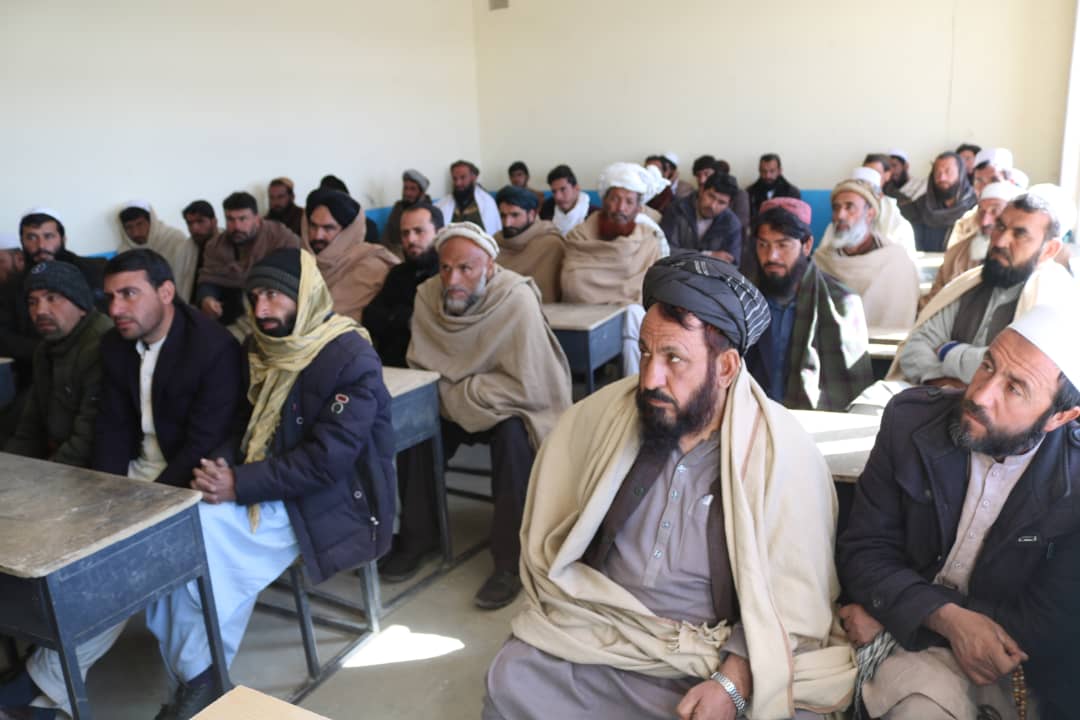 د لوګر د خوښۍ ولسوالۍ د ۵۰ ښوونکو روزنه پيل شوه
