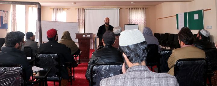 سیمینار ارتقای ظرفیت برای معلمان در ولایت میدان وردگ