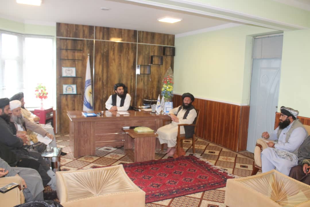 نشست رهبری ریاست معارف ولایت کندز با آمرین معارف ولسوالی ها