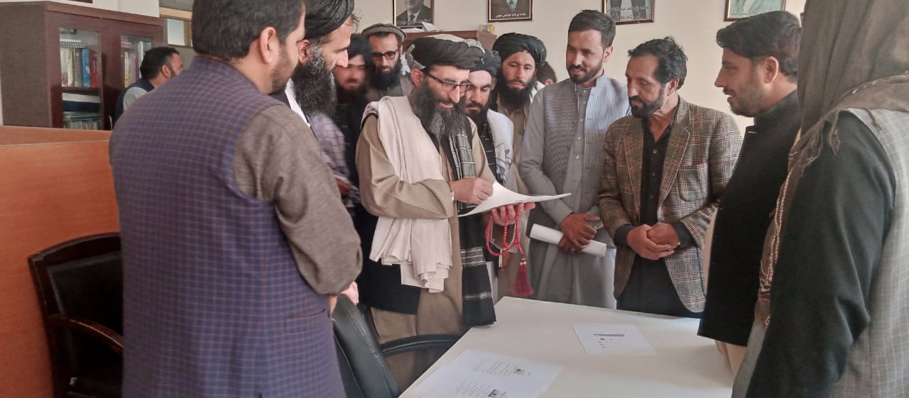 وزیر سرپرست معارف از ریاست نصاب تعلیمی دیدار نمود