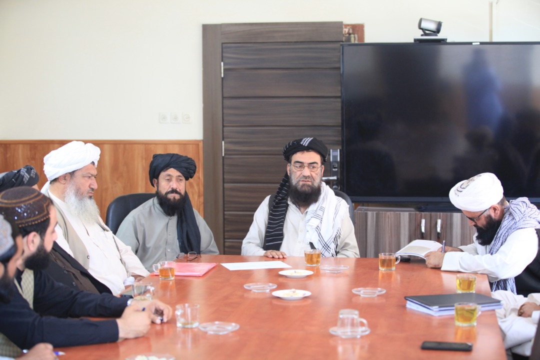 مسؤلان ریاست دعوت و ارشاد نشستی را با روئسای مرکزی معارف برگزار کردند
