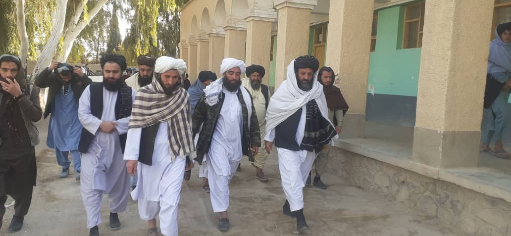 د پوهنې وزارت د کیفیت د تضمین معین الحاج مولوي عبدالخالق صادق د فراه ولایت ته سفر وکړ